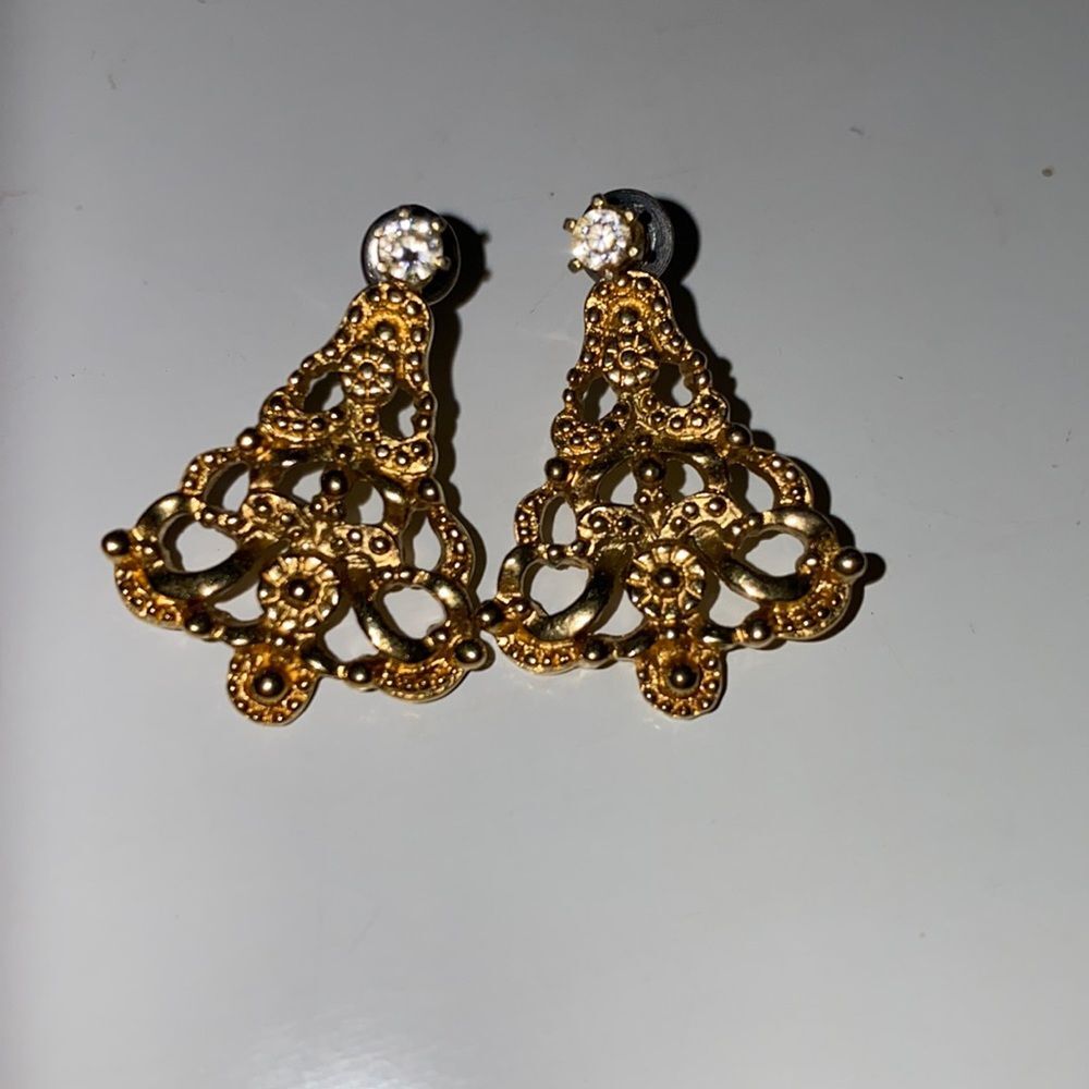 Vintage Avon Gold Filigree Christmas Tree Rhinestone Earrings